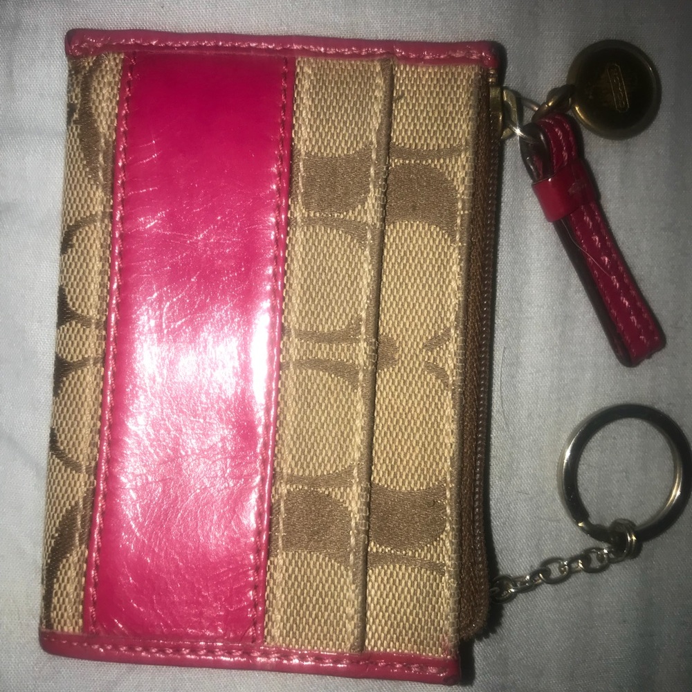 ❤️Coach Small Wristlet❤️